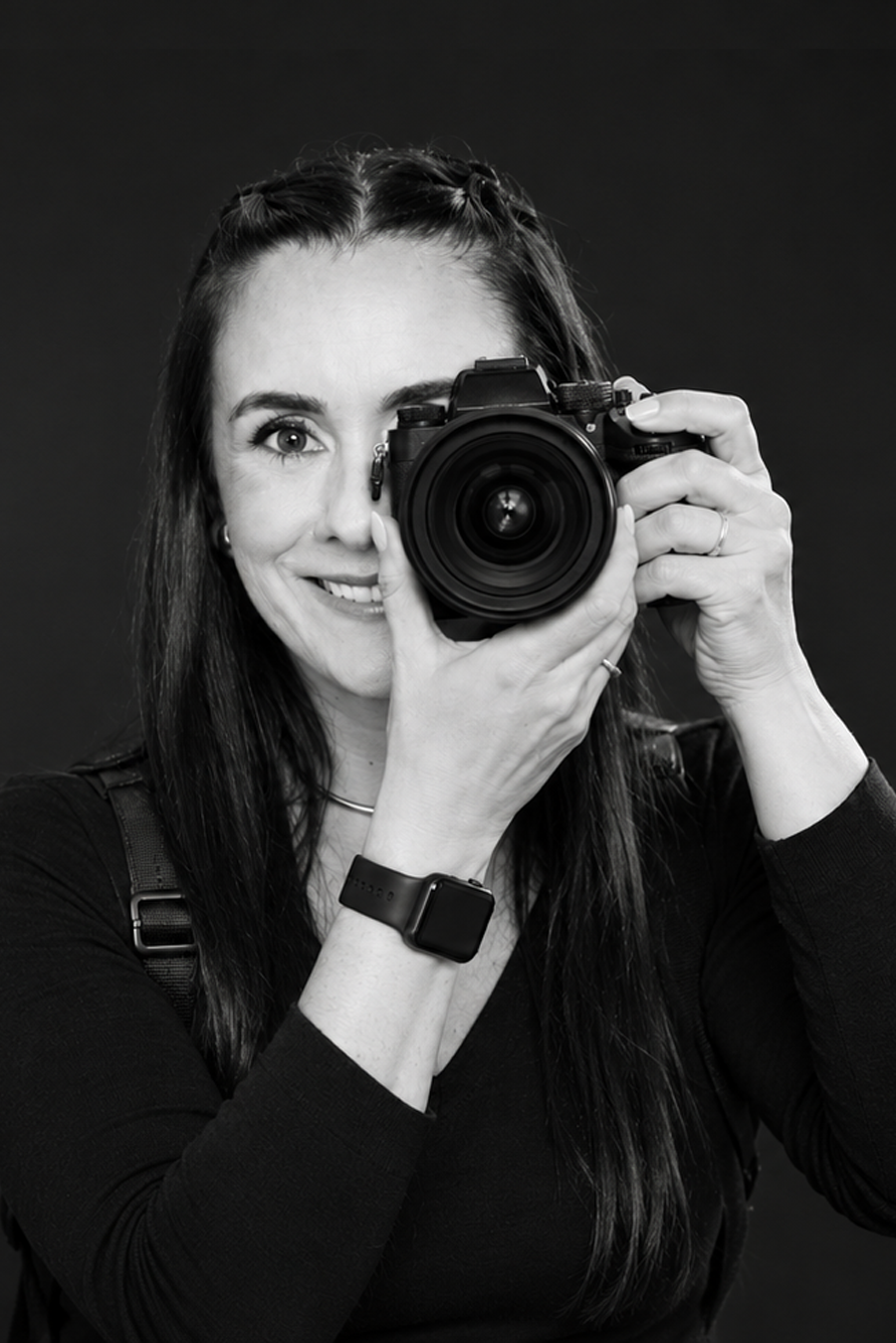 Retrato da fotógrafa Eduarda Siviero
